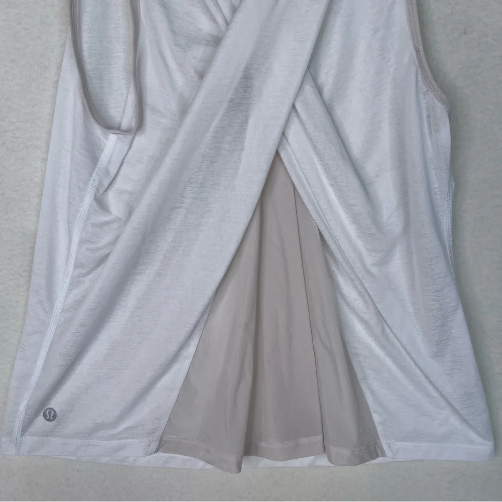 Lululemon White Soul Stride Tank Size 6